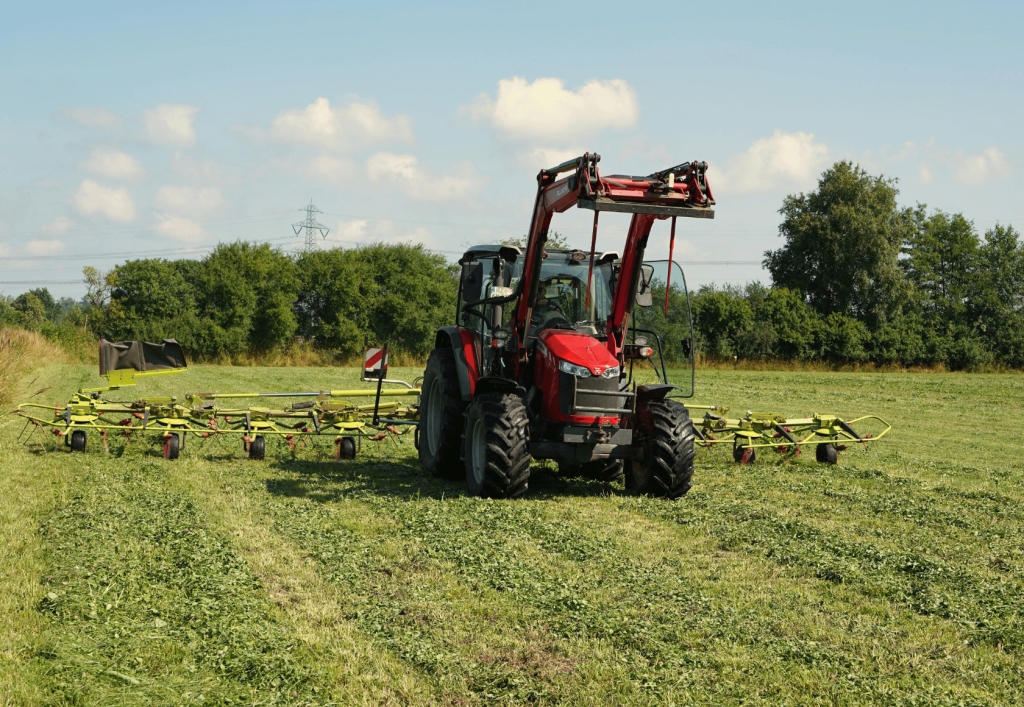 Sécuriser son exploitation agricole : protéger son matériel et ses bâtiments